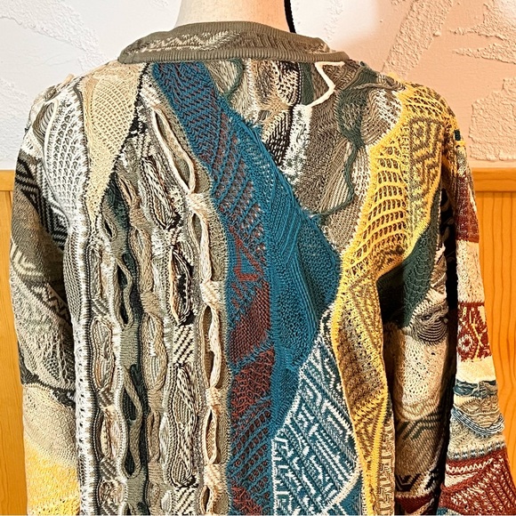 Vintage Coogi Australia 3D Knit Sweater Sz-M - Picture 6 of 9
